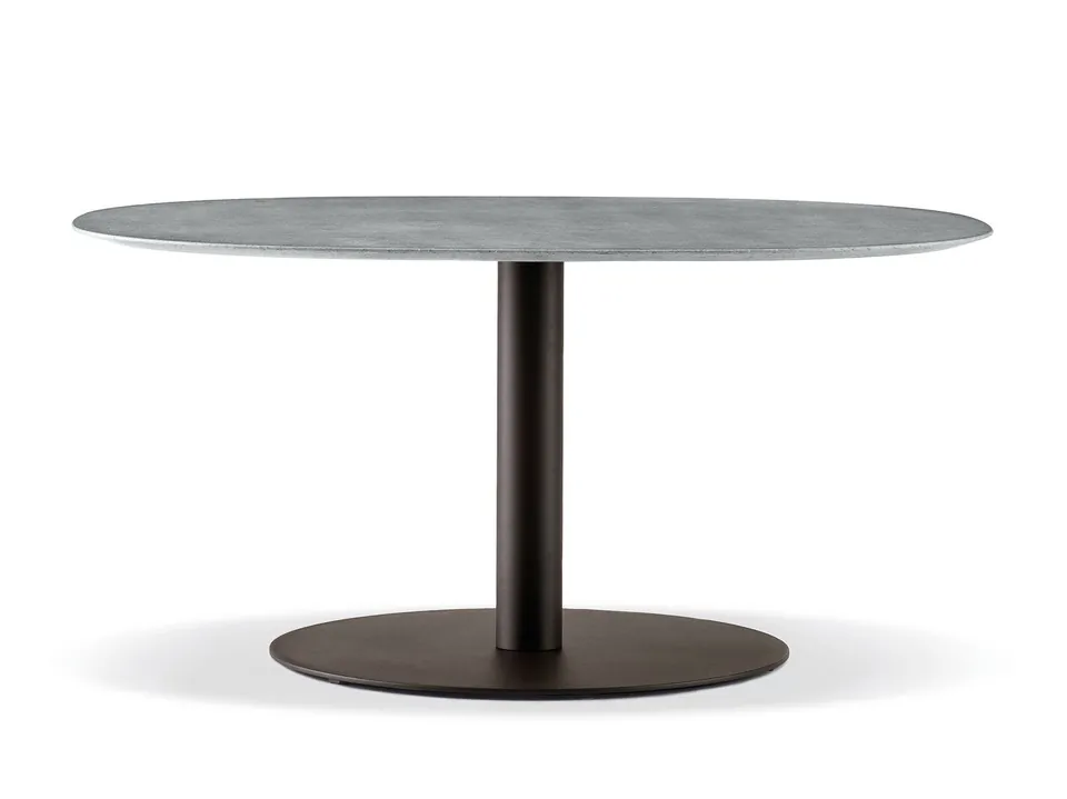 Minotti Bellagio outdoor furniture, catalog photograph 2