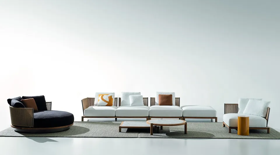 Minotti Daylight outdoor furniture, catalog photograph 4