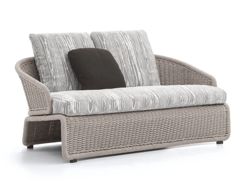 Minotti Halley outdoor furniture, catalog photograph 2