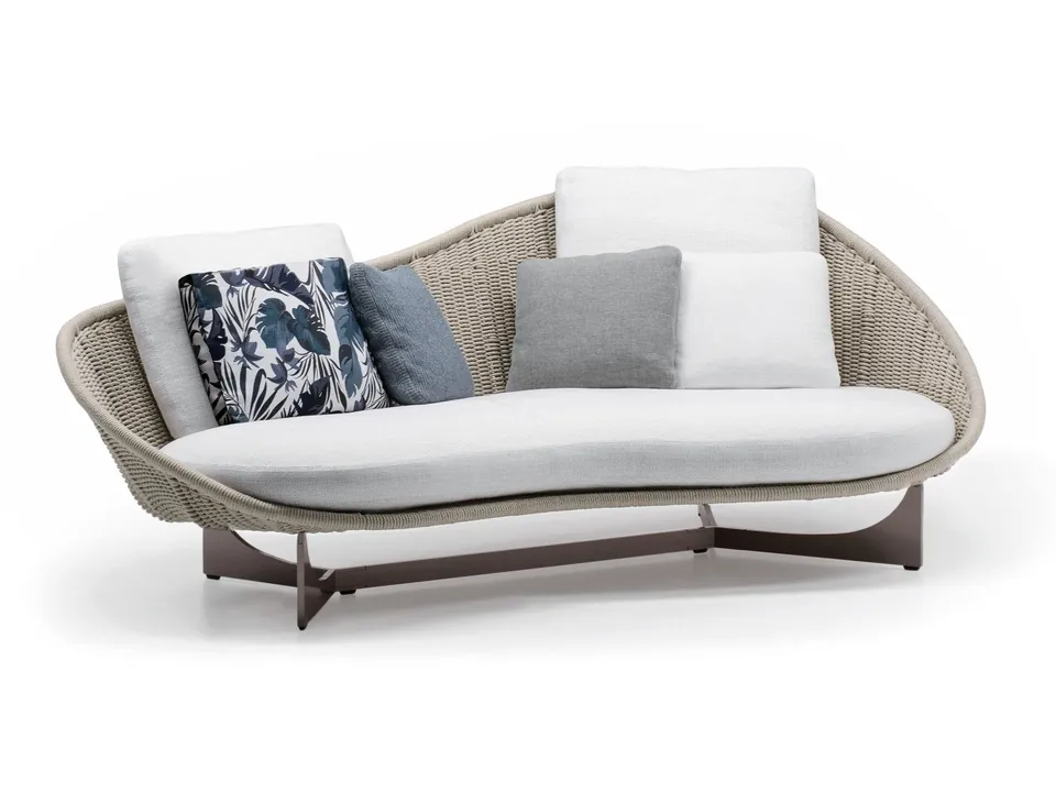 Minotti Lido Cord outdoor furniture, catalog photograph 4