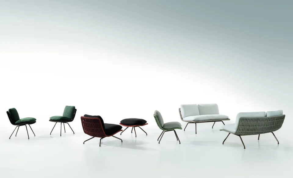 Minotti Pattie Cord outdoor furniture, catalog photograph 3