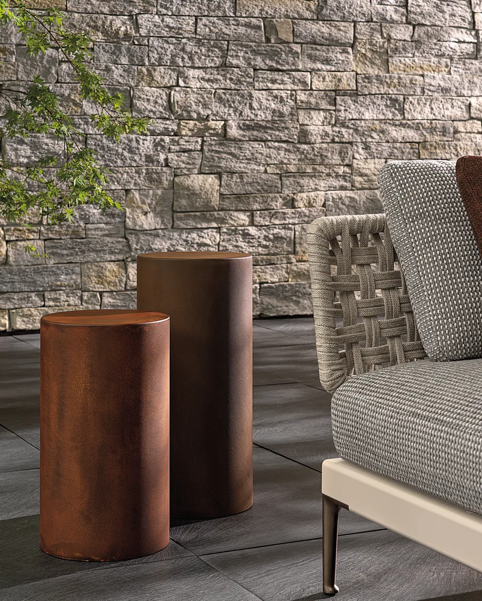 Minotti Pilotis stainless steel outdoor coffee table, one of the Minotti coffee tables