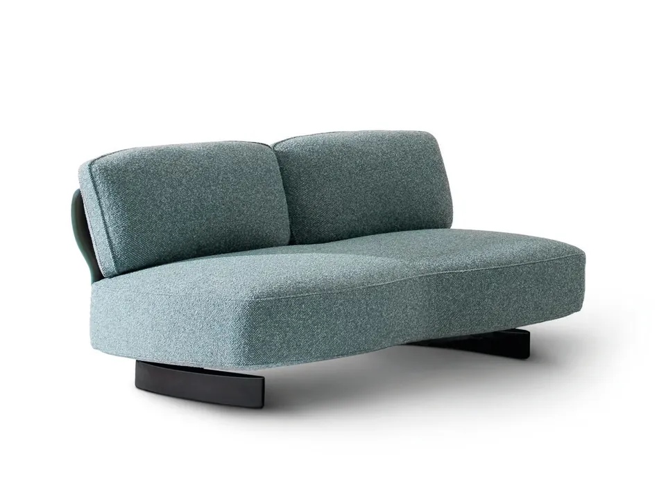 Minotti Saki outdoor furniture, catalog photograph 4