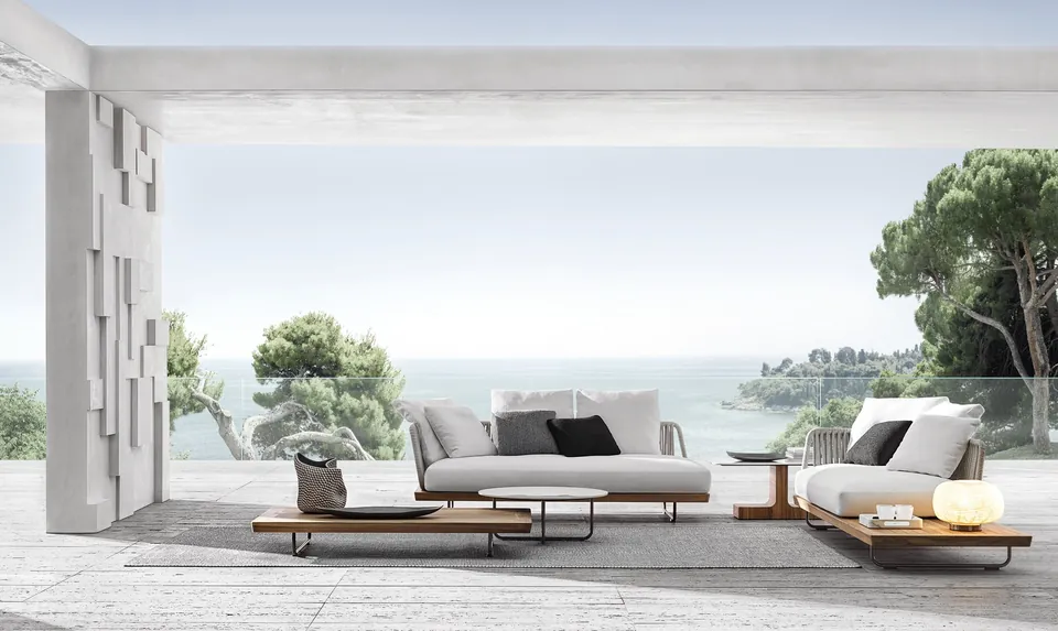 Minotti Sunray outdoor furniture, catalog photograph 2