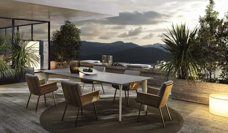 Minotti Sunray outdoor furniture, catalog photograph 1